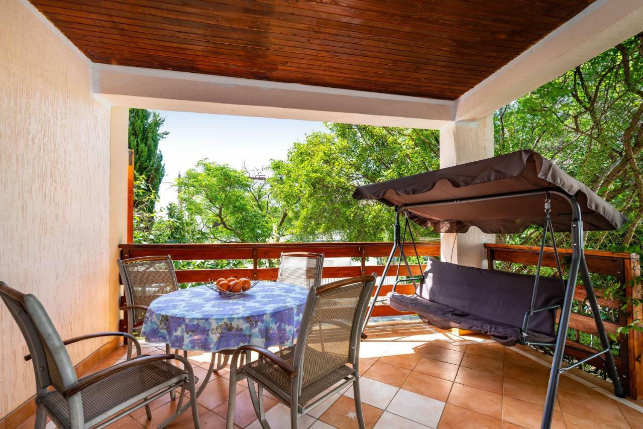 Vacation House Anna Karlobag Exterior foto